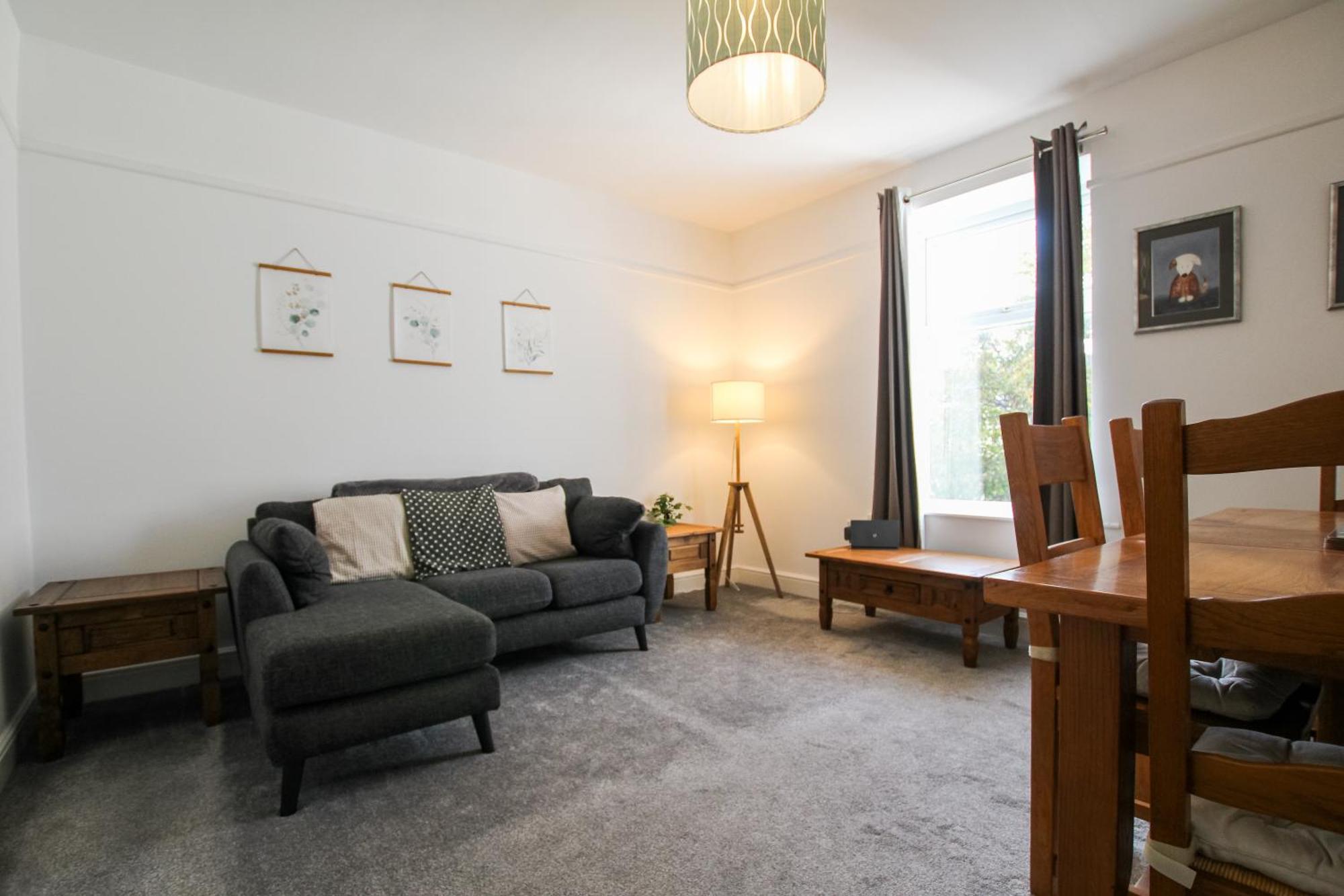 Fairways View - Spacious Apartment - Sleeps 6 - Lovely Views - By Rework Accommodation Хойлэйк Экстерьер фото
